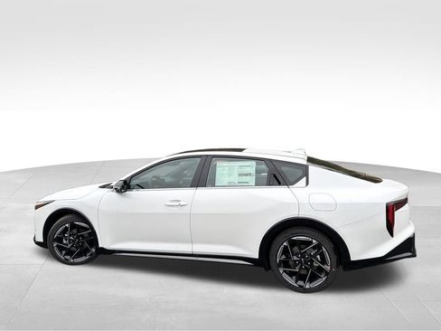 New 2025 Kia K4 GT-Line w/ GT-Line Premium Package image 4
