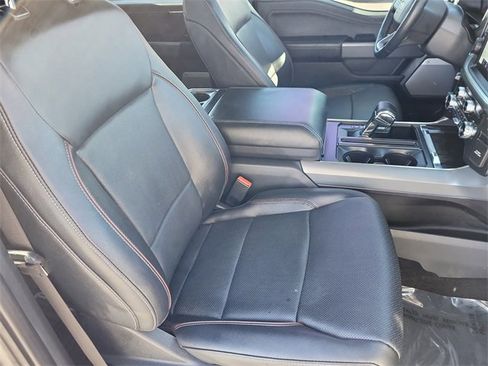 Used 2022 Ford F150 Lariat image 11
