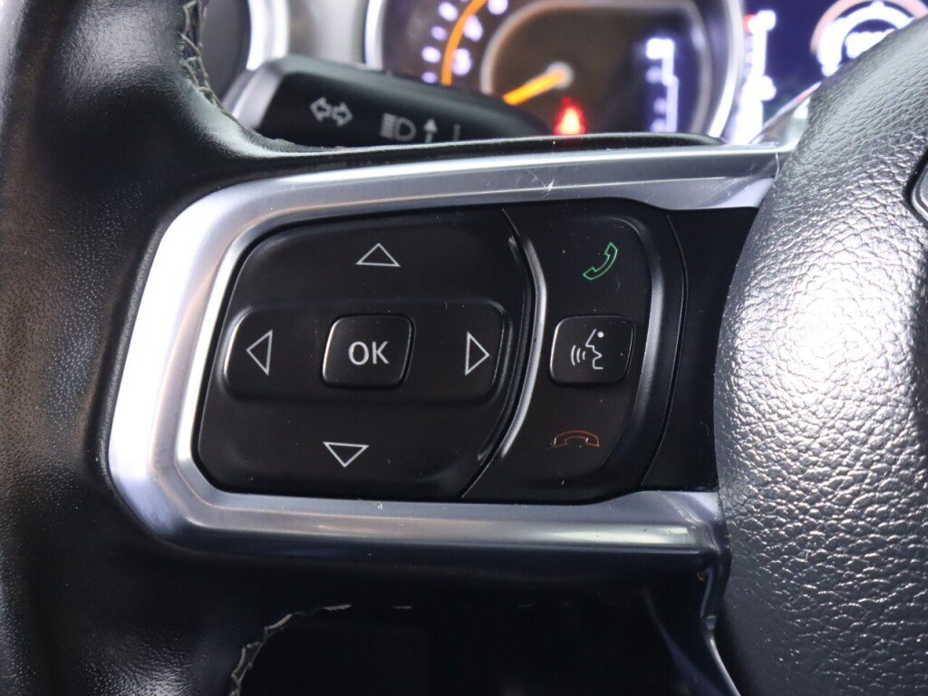 Used 2022 Jeep Wrangler Unlimited Sahara w/ Safety Group AWD/4WD image 12
