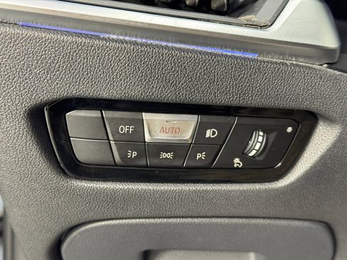 Used 2022 BMW M3 Competition image 21