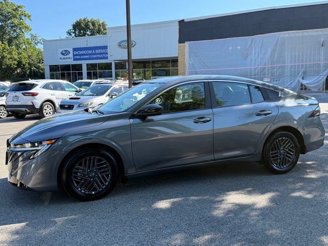 Used 2026 Nissan Sentra SV w/ SV Convenience Package FWD image 3