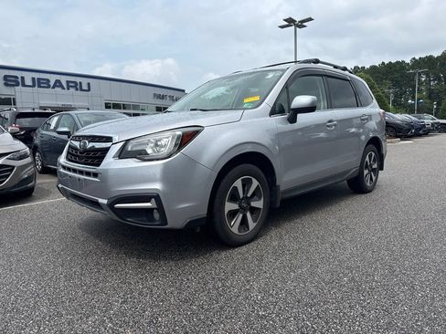 Used 2018 Subaru Forester 2.5i Limited AWD/4WD image 1