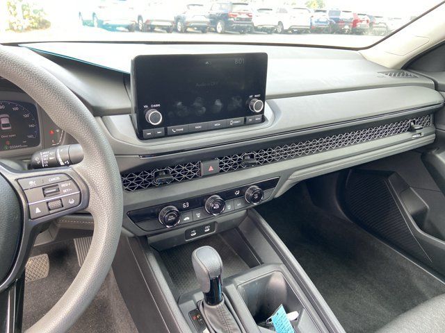 Used 2023 Honda Accord LX image 23