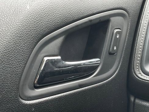 Used 2019 GMC Canyon SLE w/ SLE Convenience Package image 12