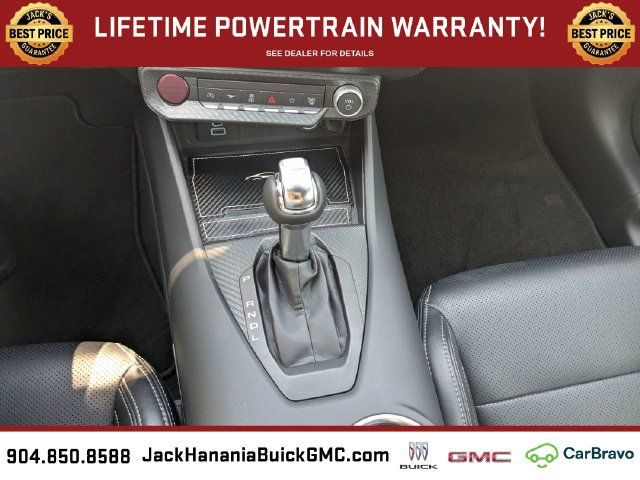 Used 2025 Ford Mustang Premium RWD image 17