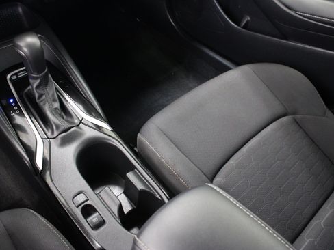 Used 2024 Toyota Corolla SE FWD image 16