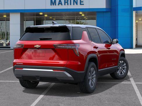 New 2026 Chevrolet Equinox LT FWD image 4