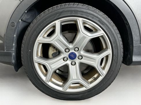 Used 2017 Ford Escape Titanium w/ Equipment Group 301A FWD image 11