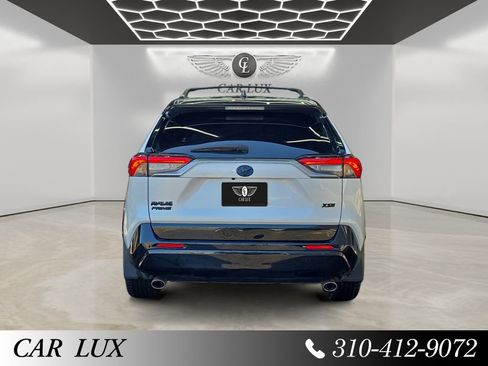 Used 2024 Toyota RAV4 XSE w/ Weather Package image 4