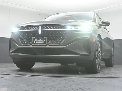 Used 2024 Lincoln Nautilus Black Label w/ Jet Appearance Package (87T) image 42