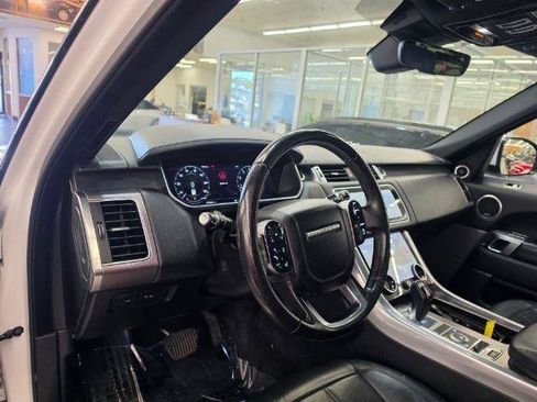Used 2018 Land Rover Range Rover Sport HSE AWD/4WD image 7
