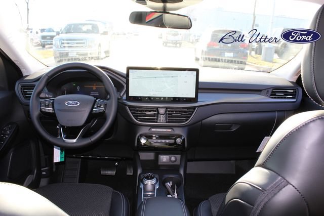 New 2025 Ford Escape SE FWD image 10