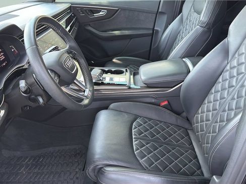 Used 2021 Audi SQ7 Prestige w/ Prestige Package AWD/4WD image 32