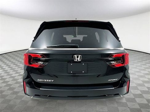 New 2026 Honda Odyssey Sport-L image 5