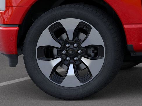 New 2023 Ford F150 Lightning Platinum image 41