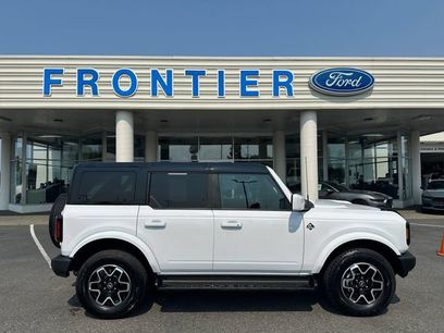 Certified 2025 Ford Bronco Outer Banks