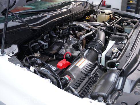 Used 2021 Ford F350 Platinum AWD/4WD image 26