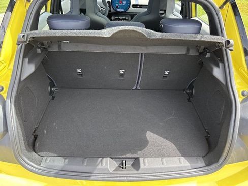 Used 2025 MINI Cooper S FWD image 8