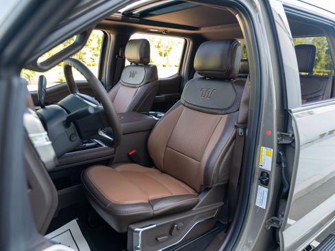 Used 2026 Ford F450 King Ranch w/ Chrome Package AWD/4WD image 21