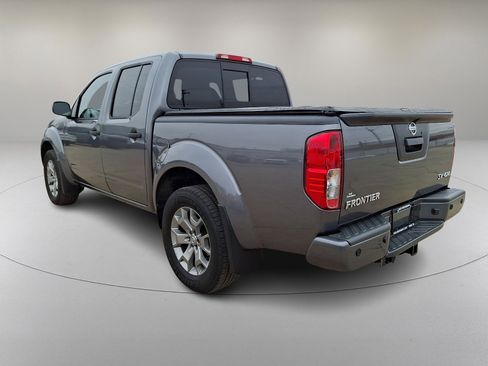 Used 2020 Nissan Frontier SV image 7