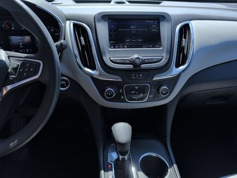 Used 2024 Chevrolet Equinox LS w/ Driver Confidence II Package FWD image 18