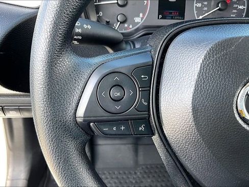 Used 2025 Toyota Corolla LE image 10