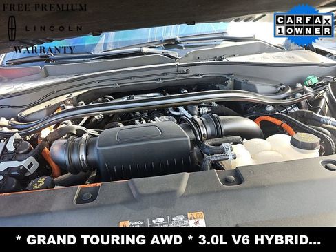 Used 2021 Lincoln Aviator Grand Touring w/ Class IV Trailer Tow Package image 16