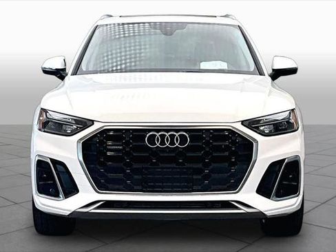 Certified 2023 Audi Q5 2.0T Premium Plus w/ Premium Plus Package AWD/4WD image 4