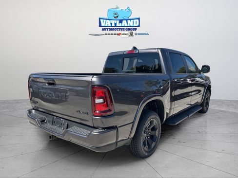 New 2026 RAM 1500 4x4 Crew Cab image 7