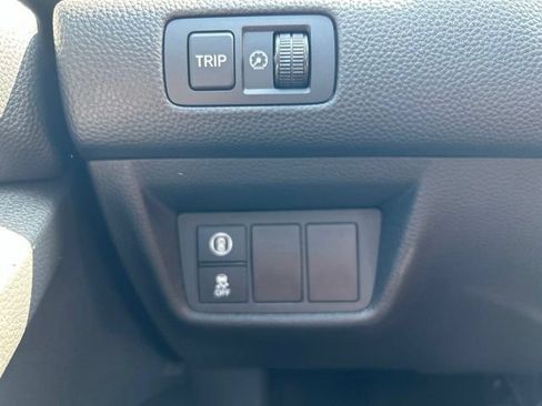 Used 2018 Honda Accord EX-L image 19