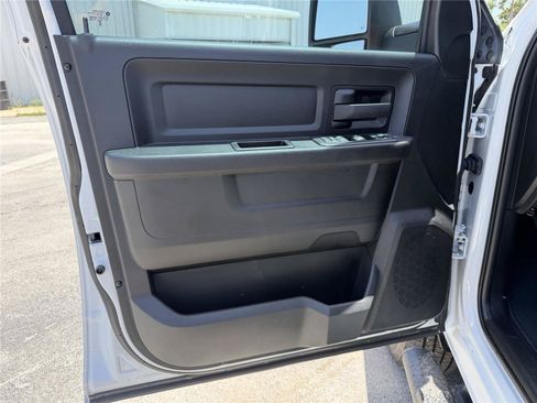 Used 2025 RAM 2500 Tradesman AWD/4WD image 11