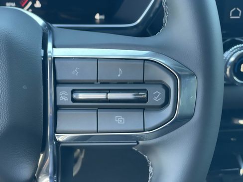 New 2026 GMC Canyon Elevation w/ Convenience Package RWD image 12