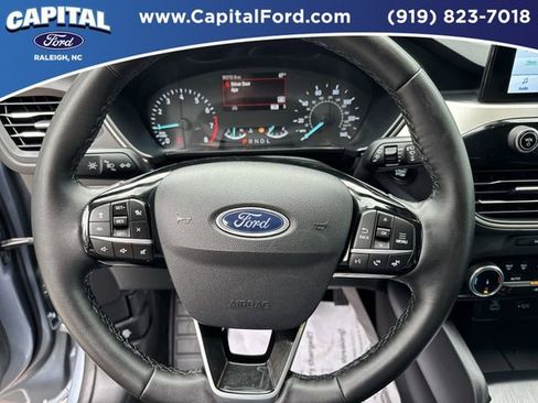 Certified 2022 Ford Escape SEL FWD image 24