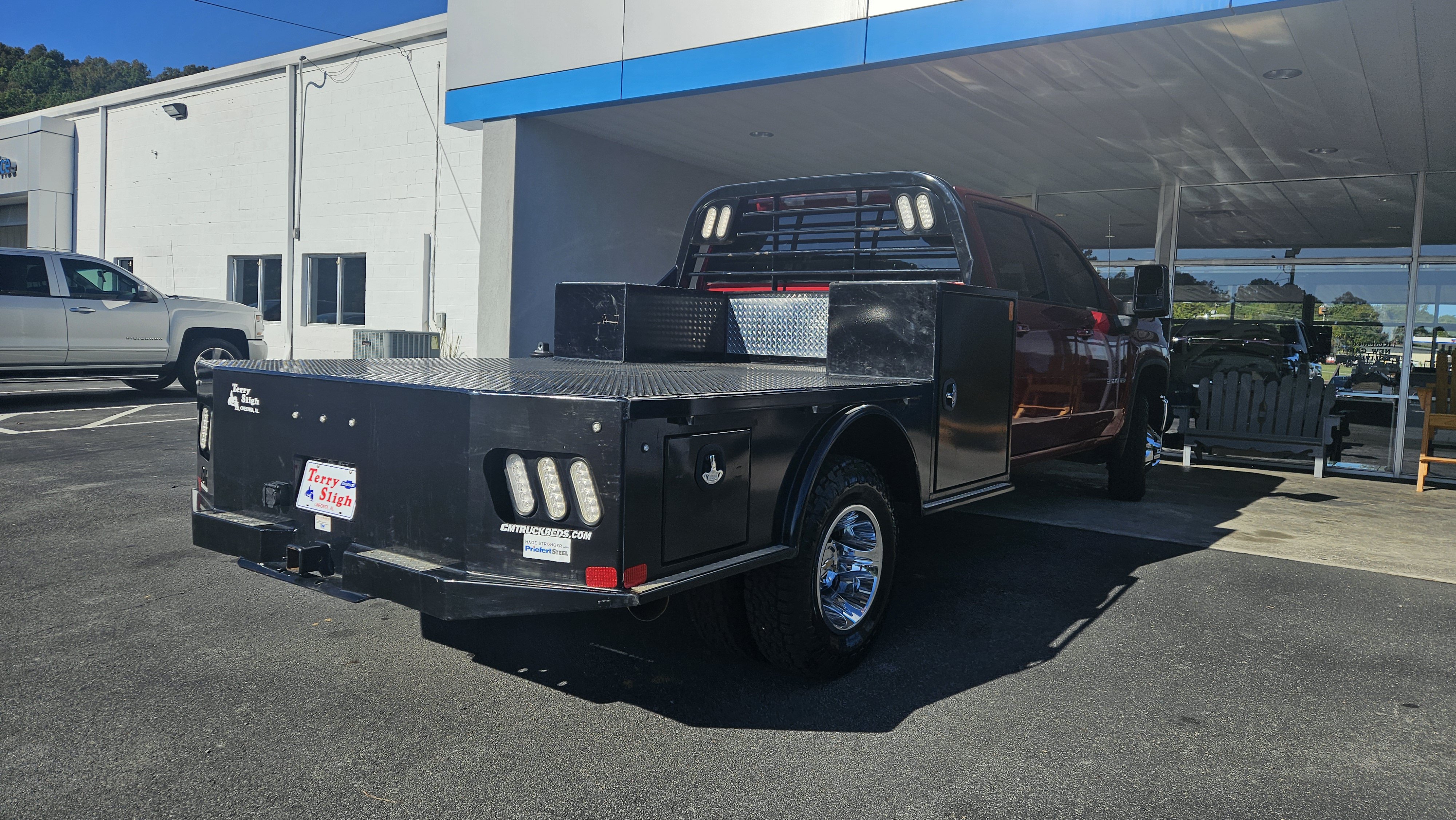 Used 2024 Chevrolet Silverado 3500 LT w/ Convenience Package AWD/4WD image 7