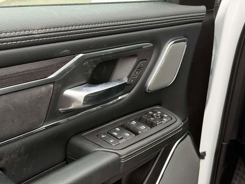 New 2026 RAM 1500 Laramie AWD/4WD image 31