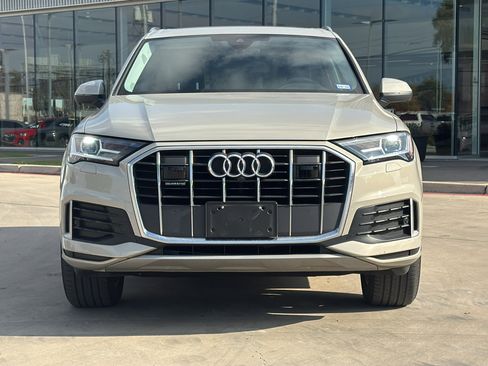 Used 2022 Audi Q7 2.0T Premium Plus w/ Premium Plus Package image 2