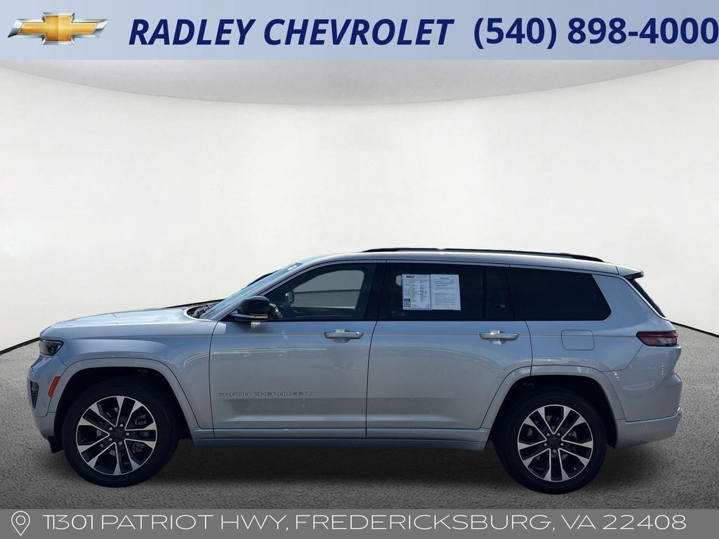 Used 2023 Jeep Grand Cherokee L Overland AWD/4WD image 17