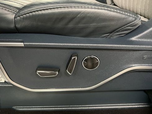 Used 2023 Ford F150 Limited image 18