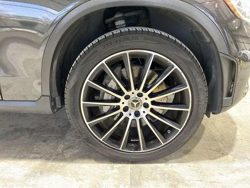 Used 2022 Mercedes-Benz GLC 300 w/ AMG Line image 20
