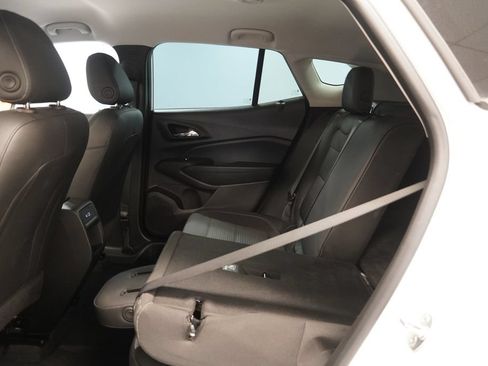 Used 2024 Chevrolet Trax LT w/ Driver Confidence Package FWD image 26