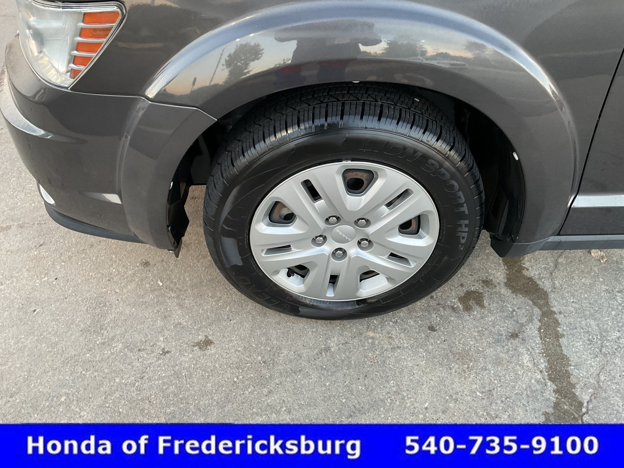 Used 2018 Dodge Journey SE FWD image 10