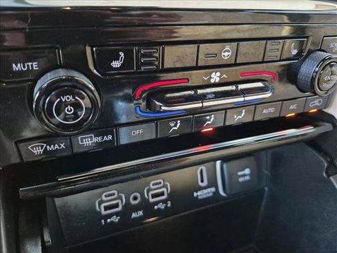 Used 2023 Jeep Grand Cherokee 4WD 4xe image 28
