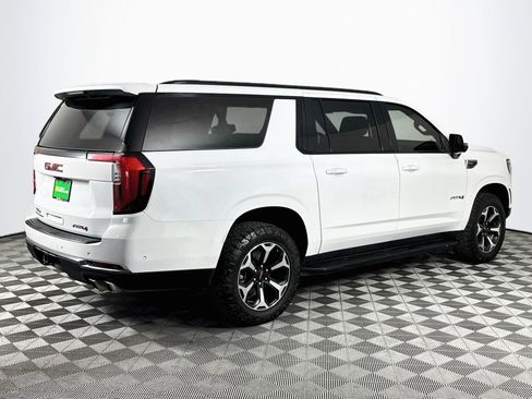 Used 2025 GMC Yukon XL AT4 w/ LPO, Floor Liner Package AWD/4WD image 8