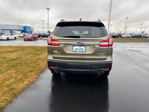 Used 2022 Subaru Ascent Touring image 4