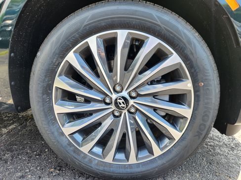 Certified 2025 Hyundai Palisade Calligraphy image 22