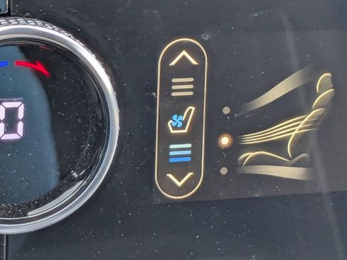 Used 2024 Genesis GV70 3.5T Sport image 29