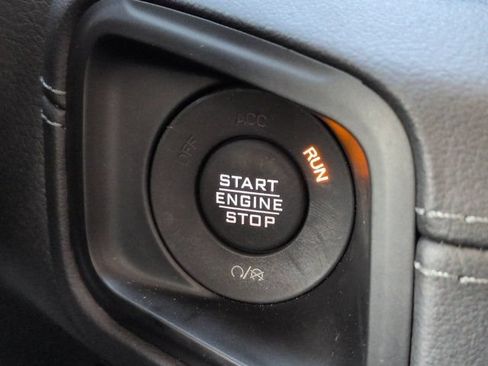 Used 2024 Jeep Wrangler Unlimited Sahara AWD/4WD image 26
