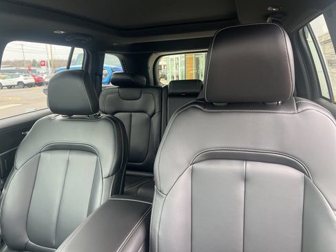 New 2026 Jeep Grand Cherokee Limited AWD/4WD image 4