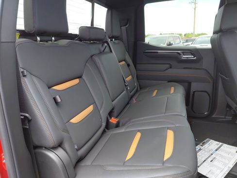 New 2026 GMC Sierra 1500 AT4 image 32