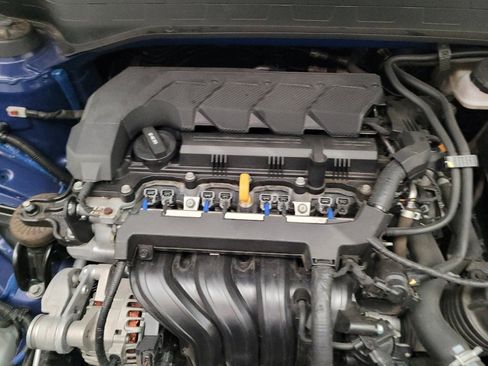 Used 2021 Hyundai Venue SEL w/ Premium Package FWD image 30